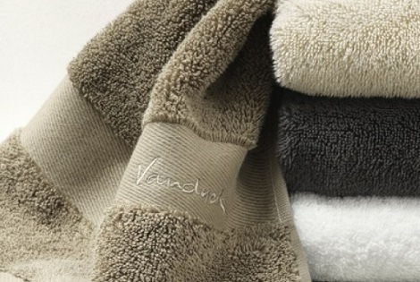 Scala_handdoek  luxe towel 675 gram,badmat_douchemat_luxury_van dyck_mole,grey,white,pebble,desert